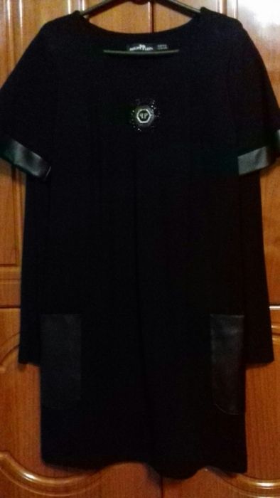 Красивое, стильное платье Philipp Plein