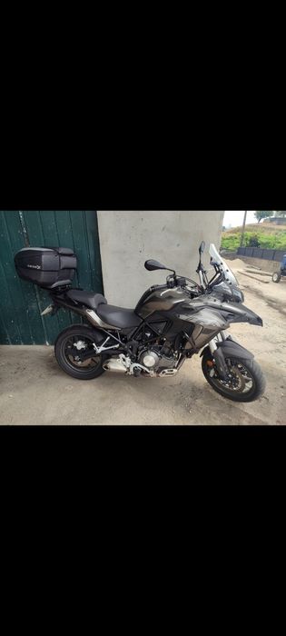 Vendo Benelli trk 502