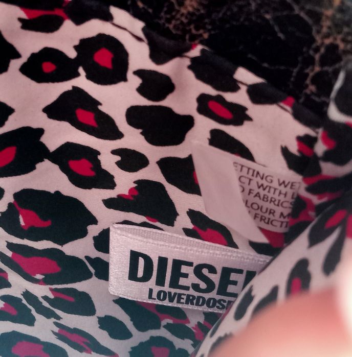 Клатч Diesel в стиле гранж из коллекции Loverdose.