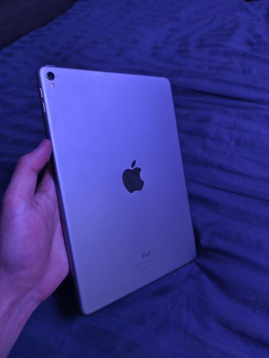 ipad 7 gen - купити планшети - Ціна на OLX.ua