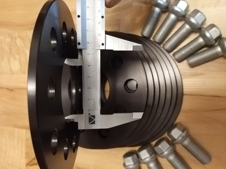 Проставки 5мм 0,5см PCD 5x112-100 DIA 57.1 для Audi Volkswagen Skoda