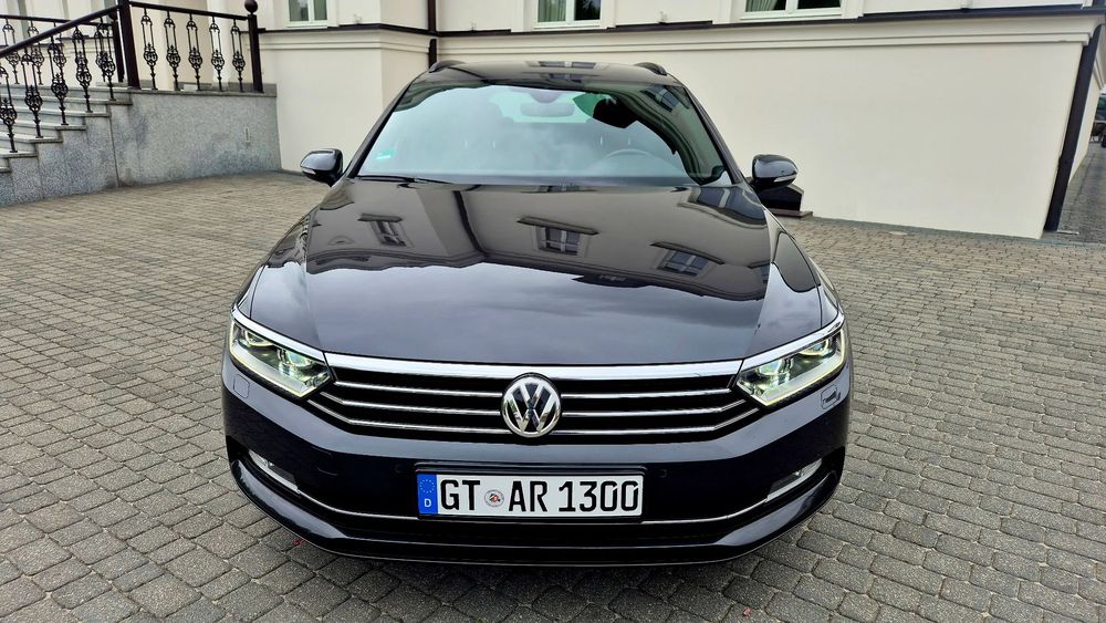 Volkswagen Passat 2.0 150 KM Full Ledy Navi Kamera Webasto Po Lifcie R-Line Niemcy