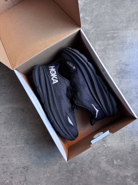 Кросівки Hoka Clifton 9 Gore-Tex 39р