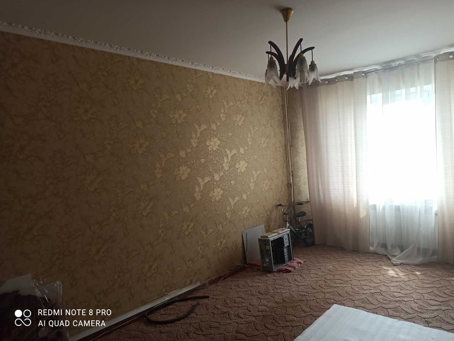 Продам квартиру в Катюжанці