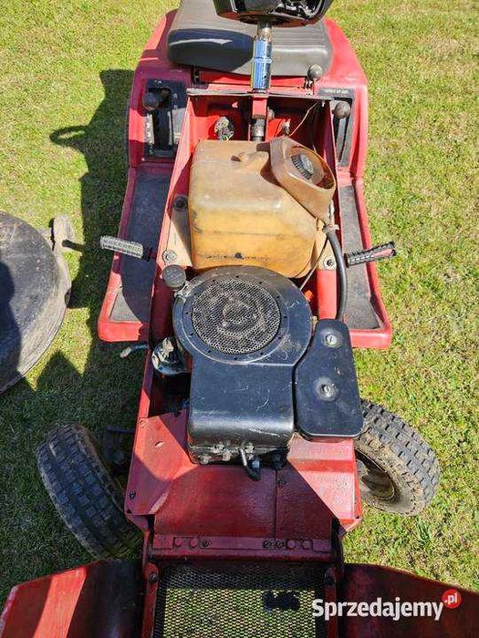 Traktorek toro briggs 8 32