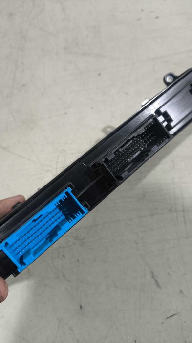 Modulo de Confort BMW Serie 1/3 (E87/E90/E91/E92/E93) PL2-H1  9267.203
