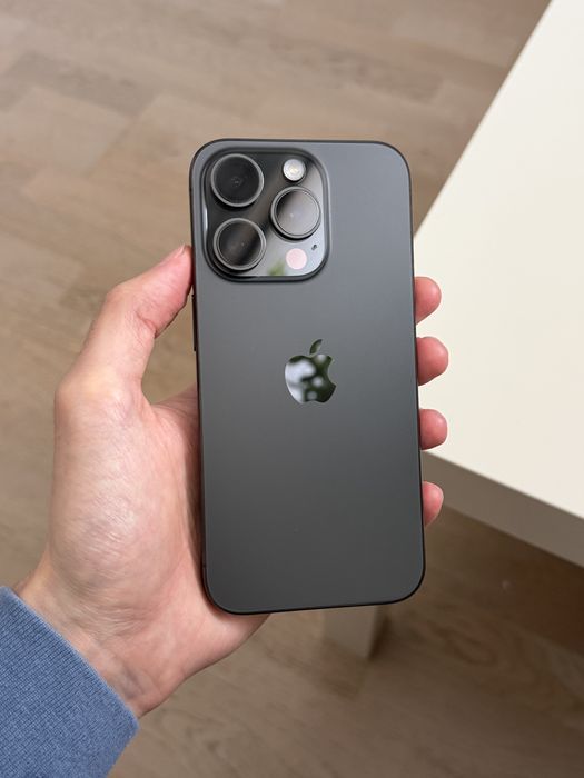 Офіційний телефон Iphone 15pro 256gb Neverlock