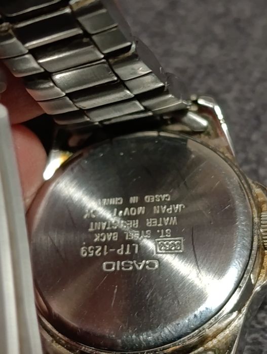 Zegarek damski casio