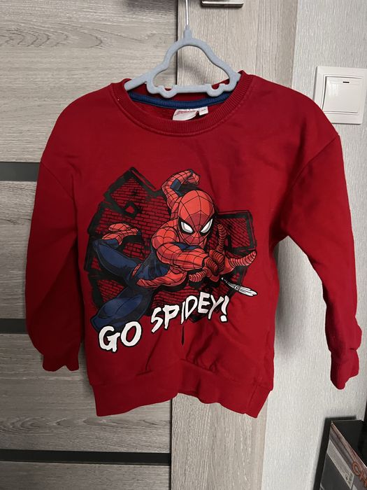 Светр на хлопчика marvel