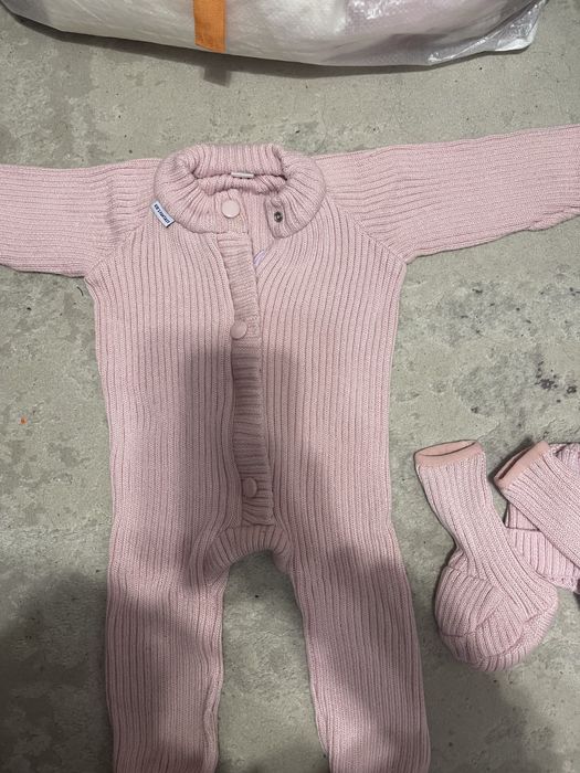 Вʼязаний костюмчик