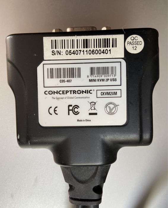 Mini KVM 2 Pc USB64752391251330121