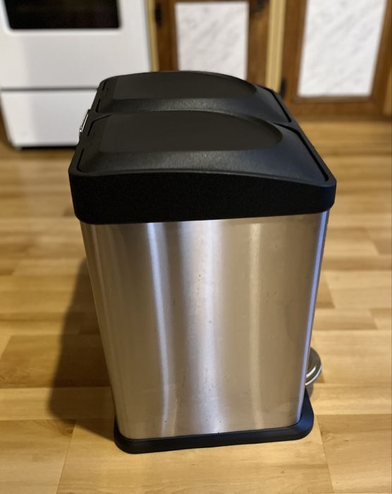 Kosz na smieci dwukomorowy