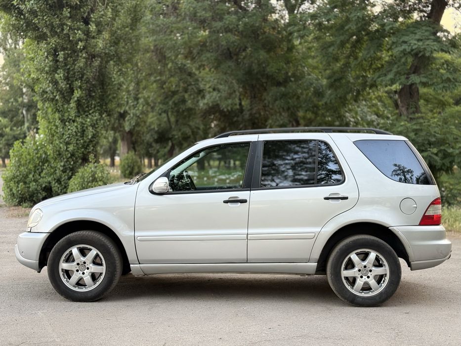 Продам Mercedes-Benz ML 400 2005 4.0 D