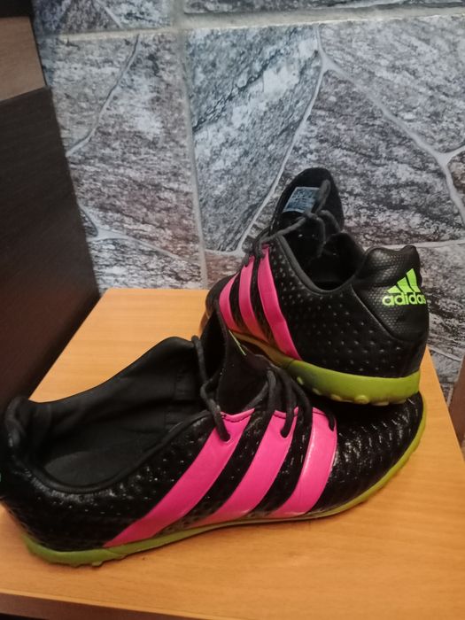 Buty damskie adidas rozmiar 36i pól.