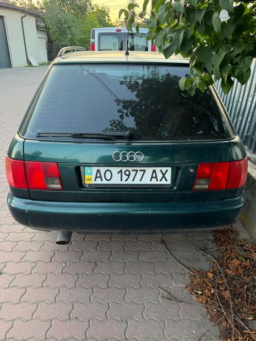 Продам AUDI A6 Universal.