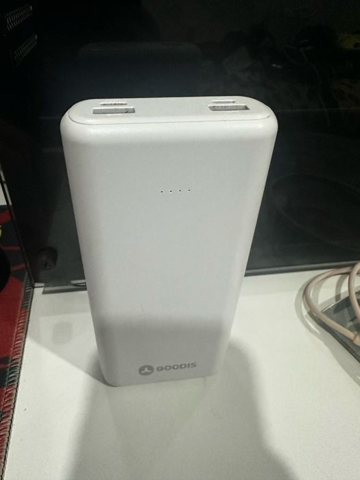 Powerbank GOODIS (20.000 mAh - Micro USB + USB-C - Branco)