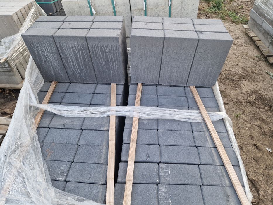 Palisady palisada Obrzeża krawężniki kostka brukowa