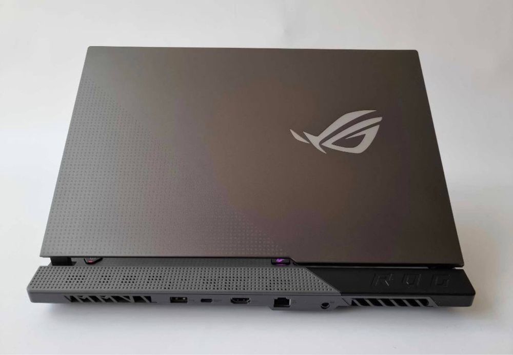 Asus ROG strix G15 g513qr