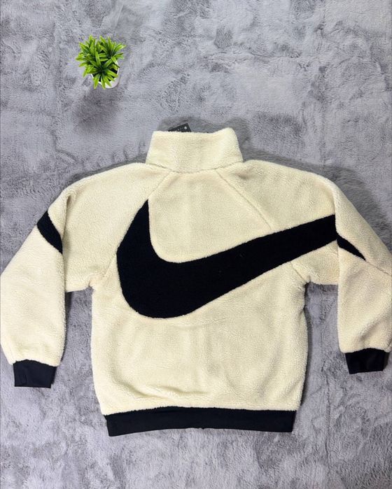 Nike Big Swoosh Sherpa Fleece Jacket Ecru Black