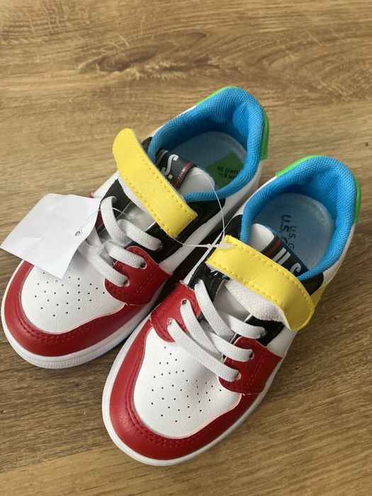 Nowe buty adidasy dla chłopca w rozmiarze 26