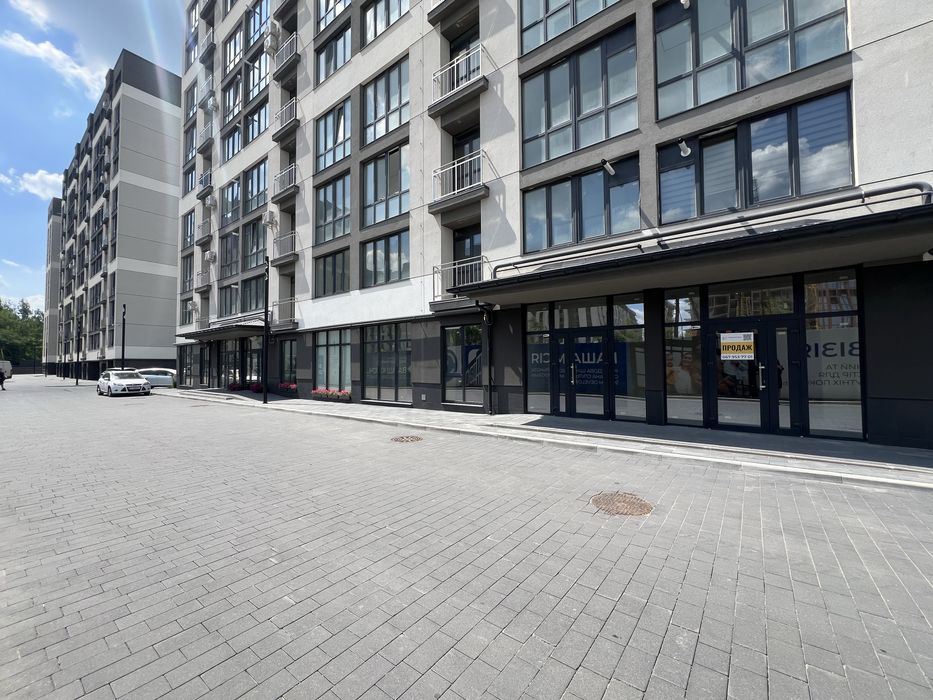 Продається комерційне приміщення центр