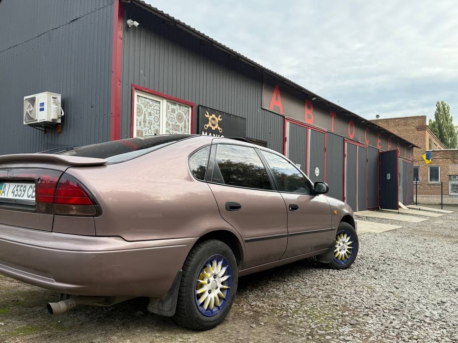 Продам.  тойоту. 1.6 повний інжектор. Гбо 4 покоління. Коробка автомат.