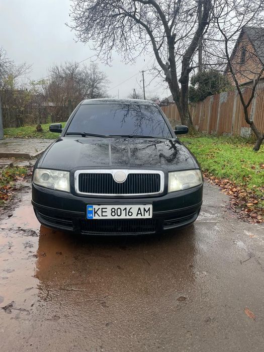 Skoda Superb 2.8 V6