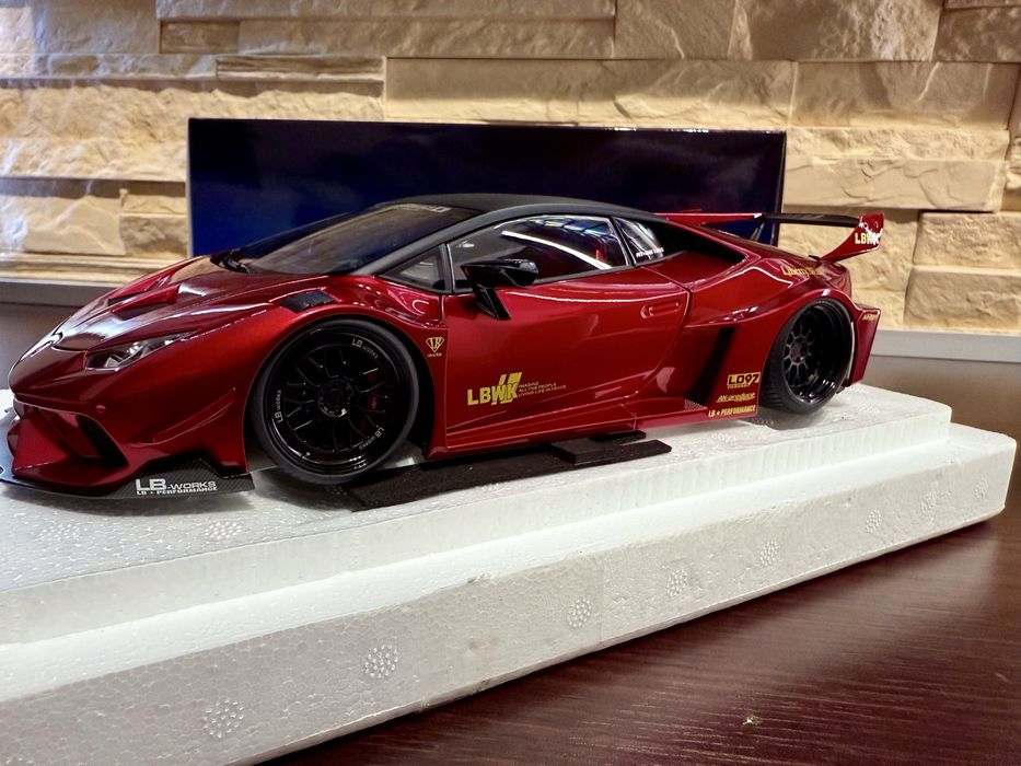 Model Lamborghini Huracan GT LB-SILHOUETTE WORKS 1:18 AUTOart