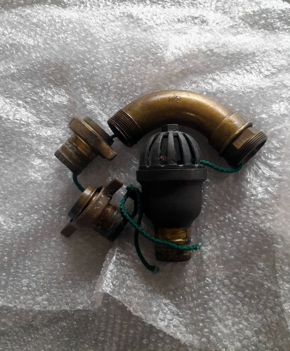 Utensílios para sistema de rega .40 euros  tudo