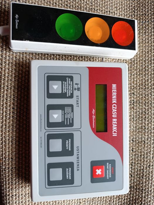 miernik czasu reakcji do badań psychologicznych kierowców