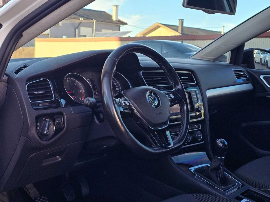 VOLKSWAGEN GOLF VII CUP 1.6TDI 110CV “LOOK GTI”