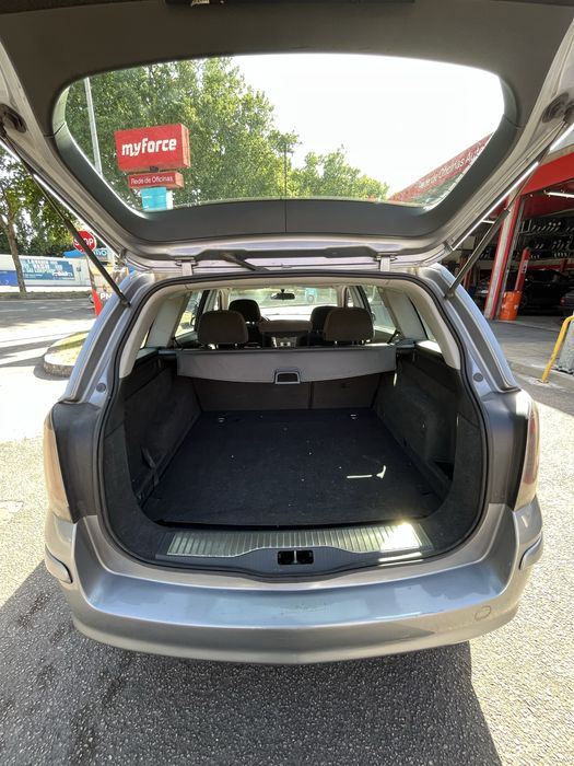 Vendo ou troco por carro de maior gama con avaria