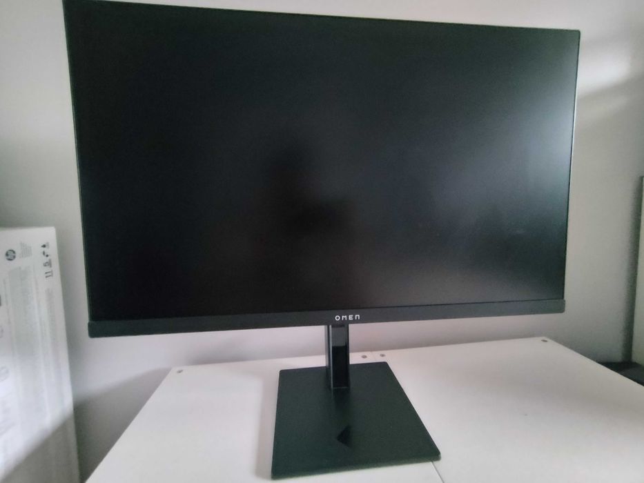 2 monitory gamingowe