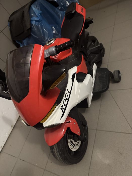 Motorek na akumlator dla dzieci