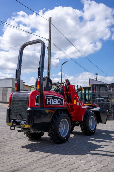 Ładowarka kołowa silnik KUBOTA udźwig 800kg H180 łyżka widły transport