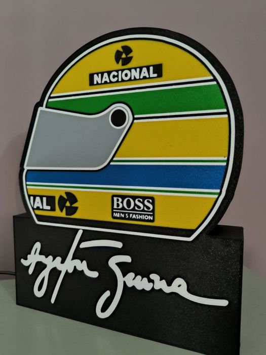 Capacete Ayrton Senna led RGB