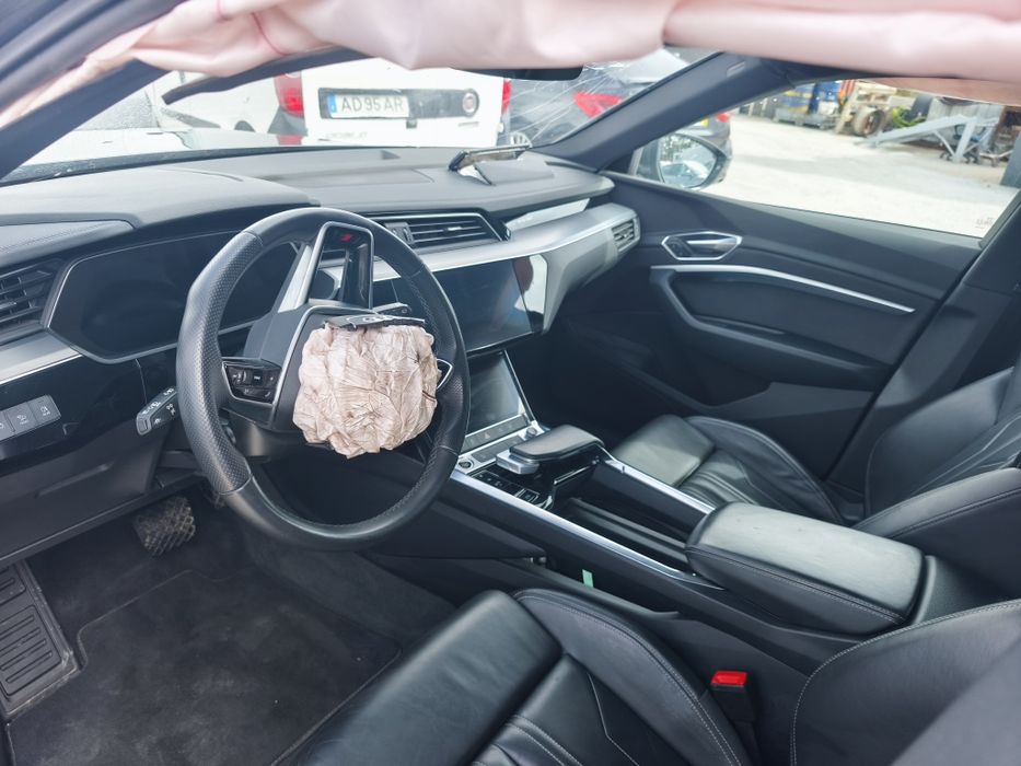 Audi e-tron 55 100% eléctrico