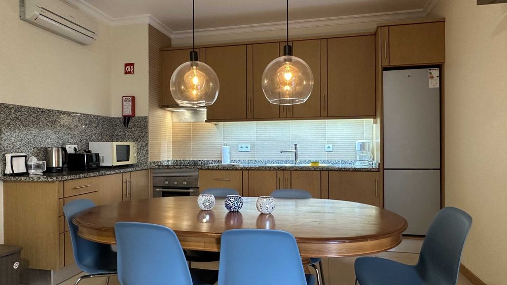 Predio Oura Albufeira com Rendimento