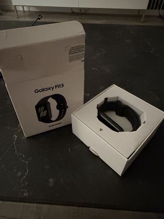 Samsung Galaxy Fit3 nowy -  opaska sportowa