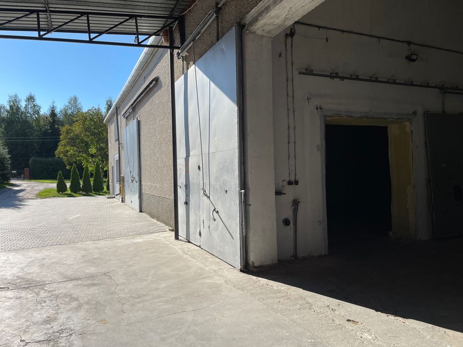 Magazyn 300 m2 Mroków