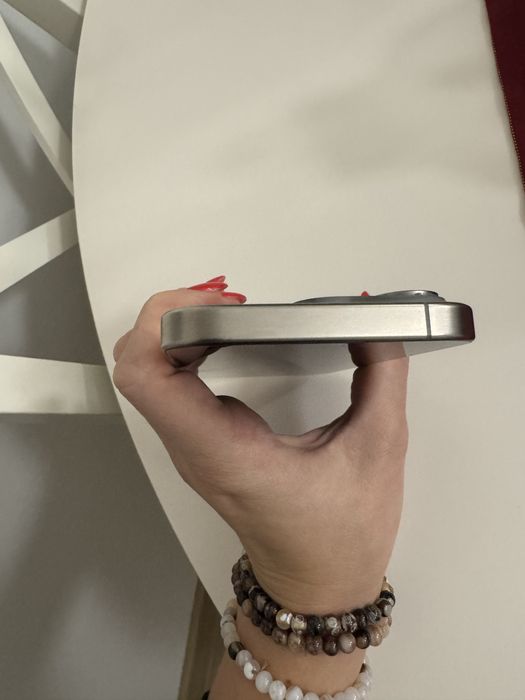 IPhone 15 pro 8GB/512 GB szary kolor