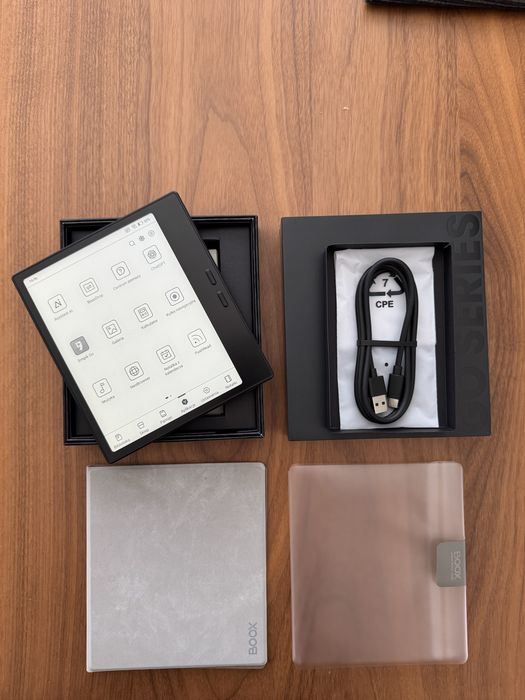 Czytnik Onyx boox Go7 czarny gratis etui i karta pamięci kingston 32GB
