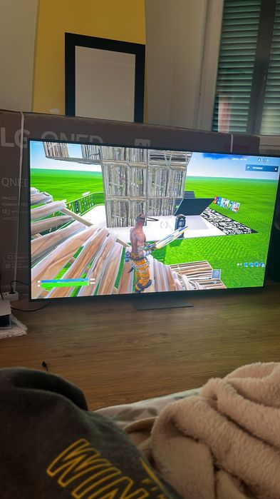 televisão LG QNED evo AI, 120 hertz e 65 polegadas.