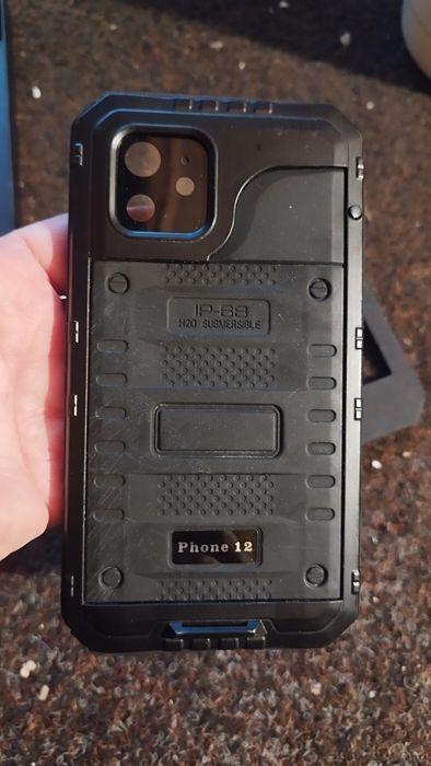 Etui ,futerał na tel iPhone 12