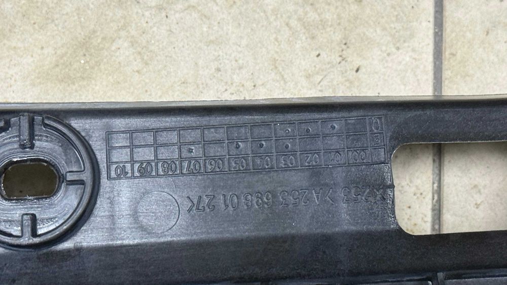 Laterais Mercedes GLC