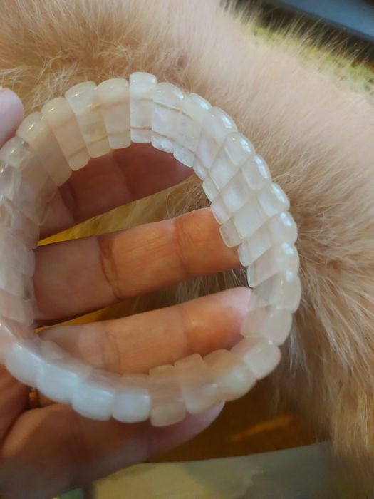 Bransoletka kwarc różowy.