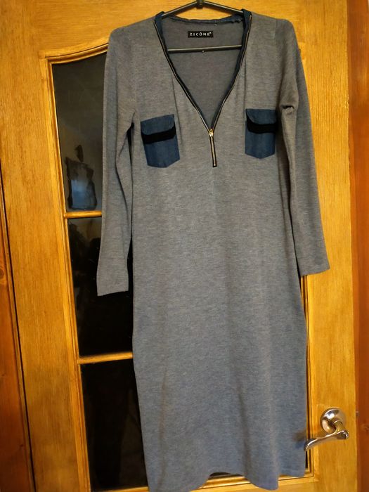 Платье трикотажное, деловой стиль