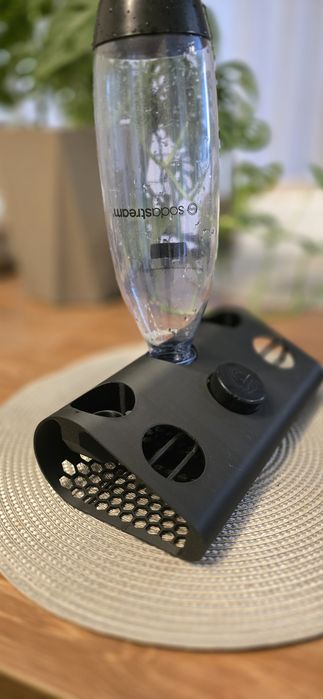 Stojak na butelki do sodastream