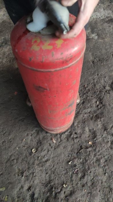 Заміна вентилів та провірка балонів