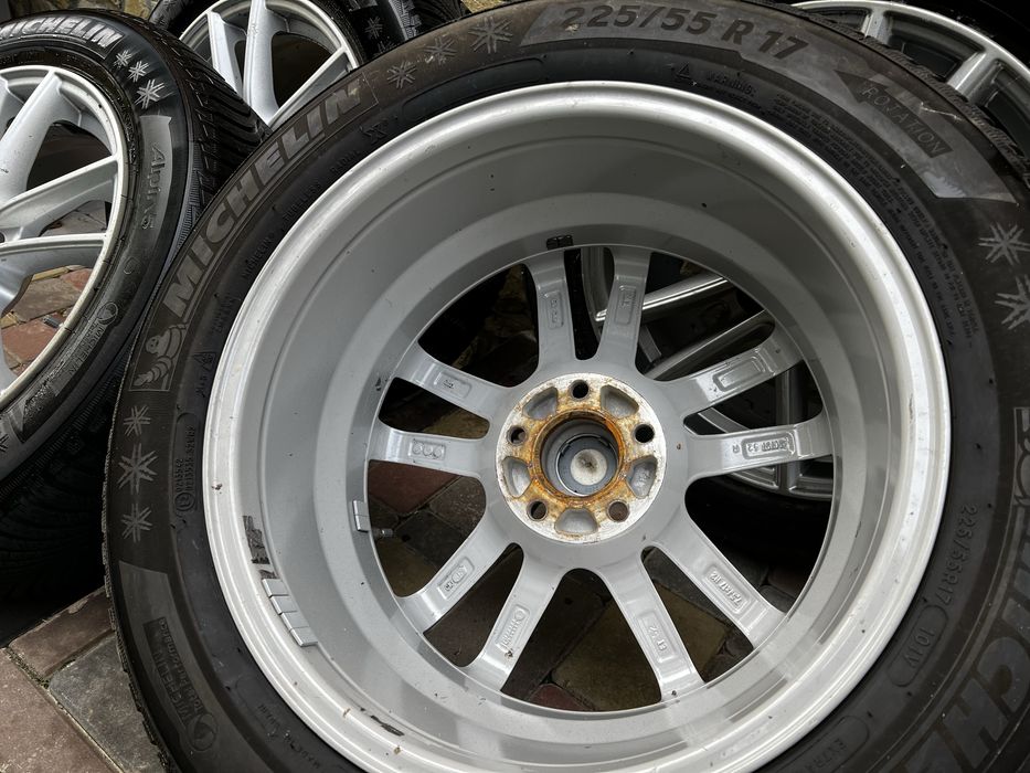 Зимові шини на бмв 225/55 R17